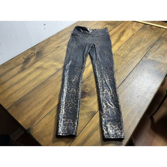 Spanx Gold & Black Faux Leather Leopard Print Leggings Mid Rise Size Small - Picture 1 of 8